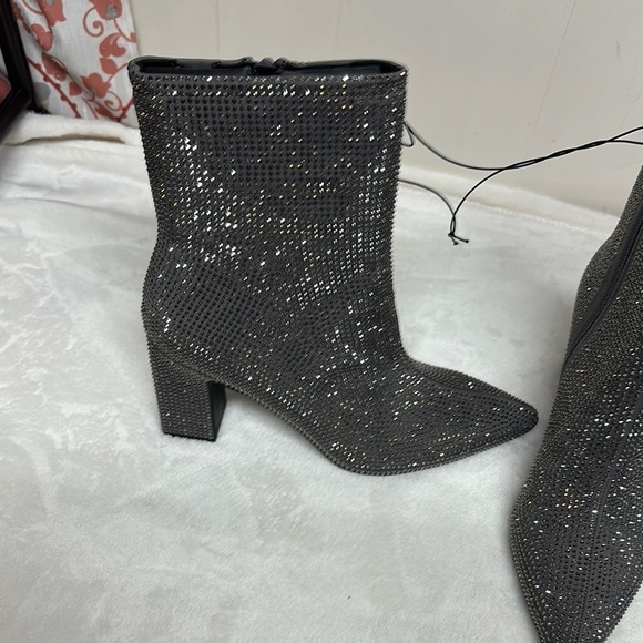 A New Day Silver Gunmetal Grey Ankle Booties with Block Heel and Rhinestones - Picture 9 of 16